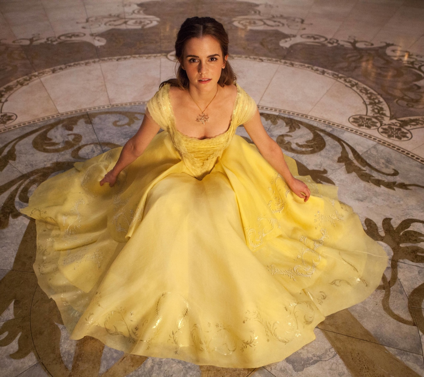 Обои Emma Watson in Beauty and the Beast 1440x1280