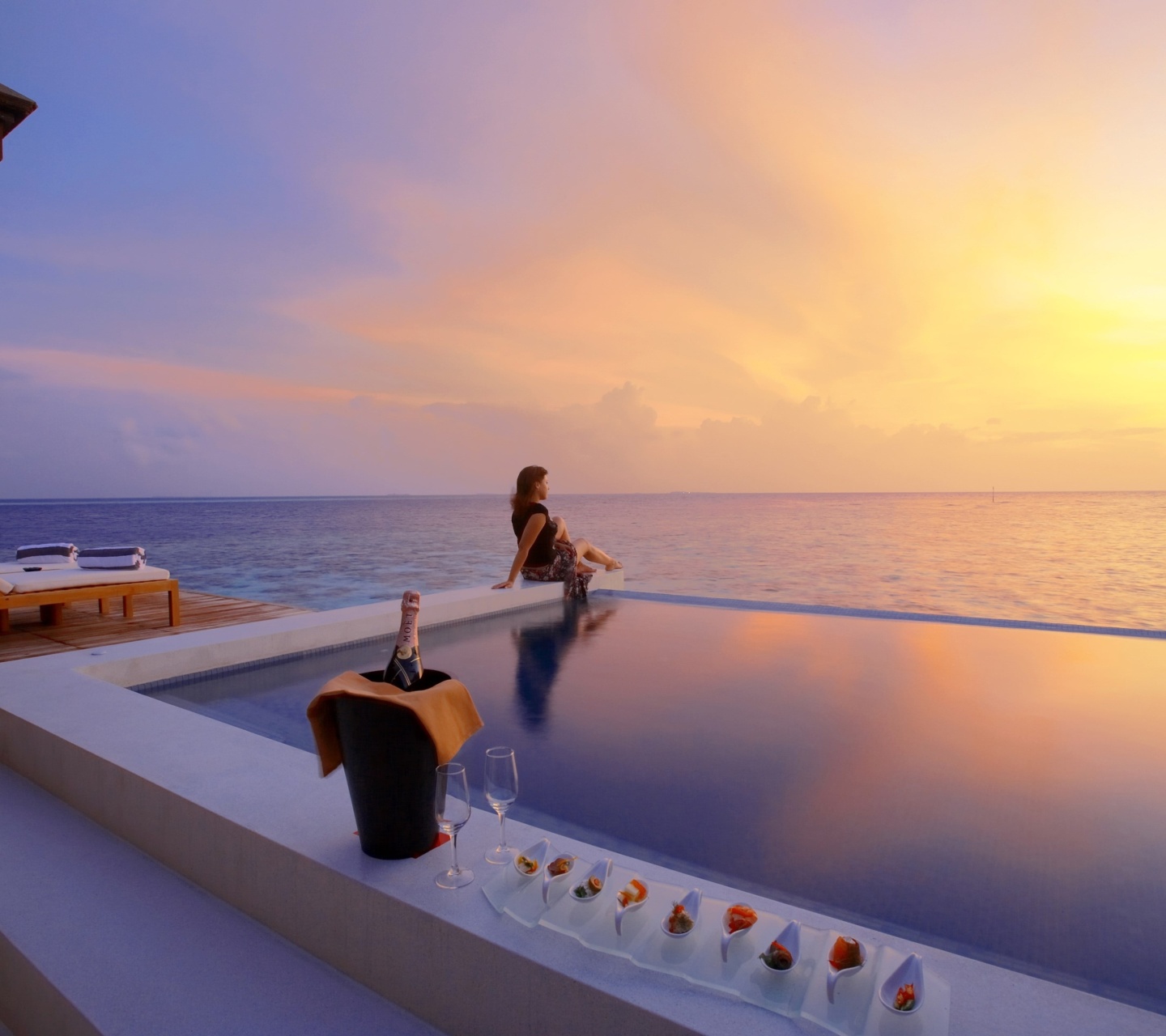 Maldives pool with girl screenshot #1 1440x1280