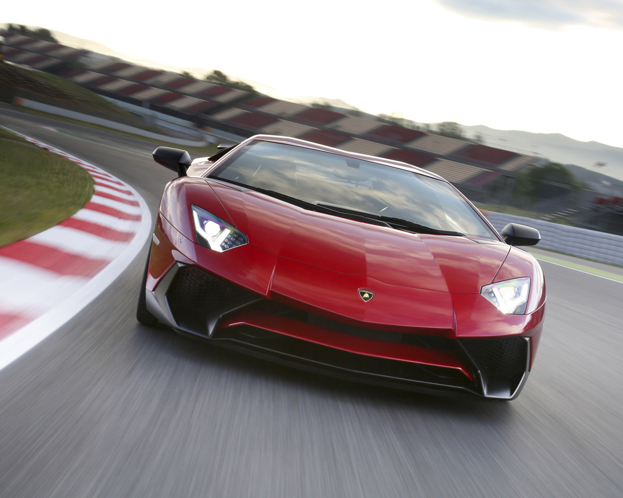 Screenshot №1 pro téma Lamborghini Aventador LP 750 4 Superveloce 1280x1024