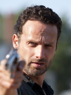 Das Tthe Walking Dead Wallpaper 240x320