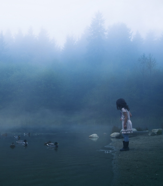 Child Feeding Ducks In Misty Morning sfondi gratuiti per iPhone 6 Plus