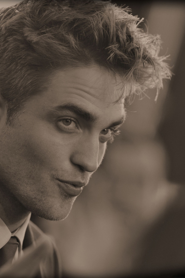 Das Robert Pattinson Wallpaper 640x960