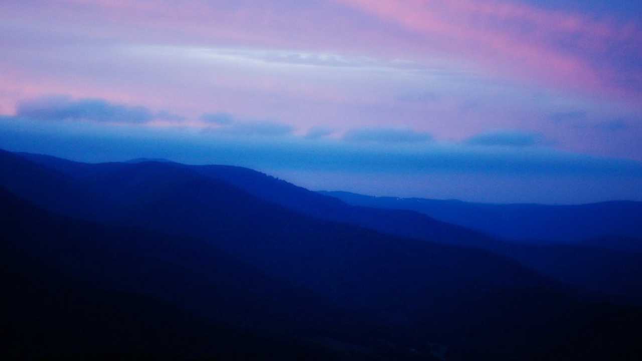 Blue And Pink Sky screenshot #1 1280x720