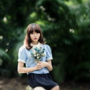 Screenshot №1 pro téma Cute Asian Model With Flower Bouquet 128x128