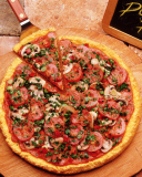 Screenshot №1 pro téma Pizza With Tomatoes And Mushrooms 128x160