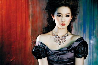 Liu Yifei Chinese Actress - Obrázkek zdarma pro Nokia Asha 201