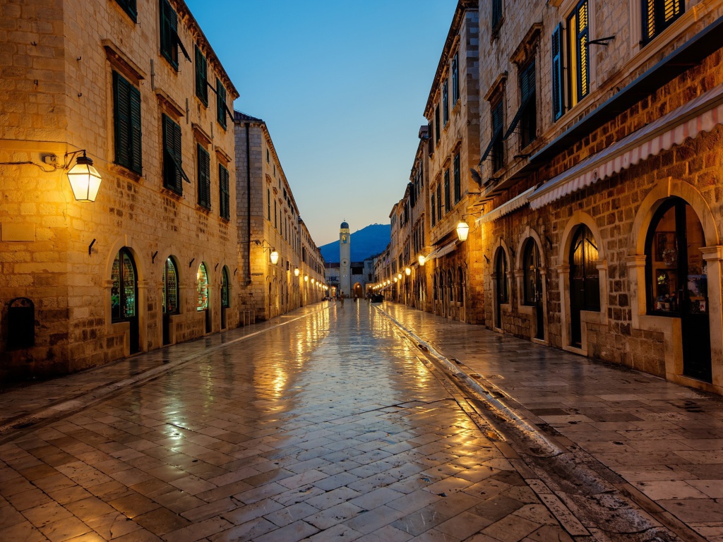 Stradun street in Dubrovnik, Croatia wallpaper 1024x768