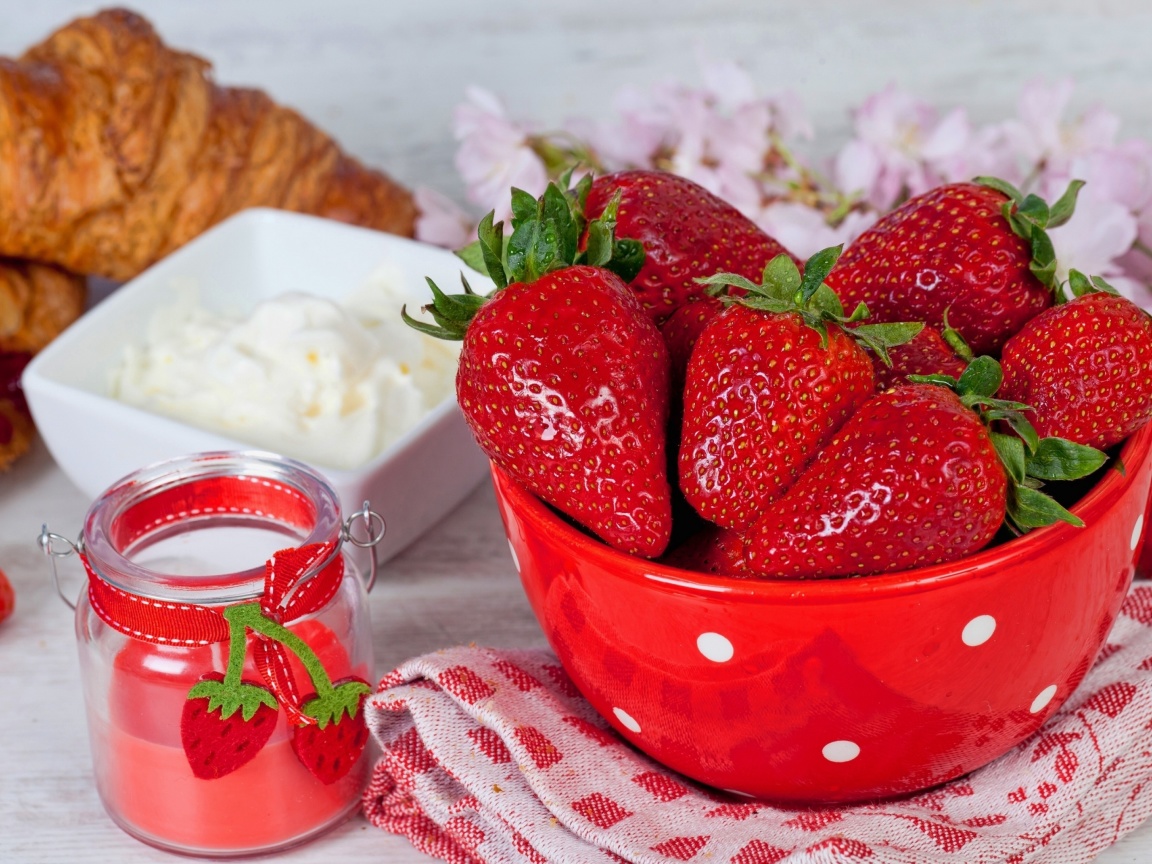 Das Strawberry and Jam Wallpaper 1152x864