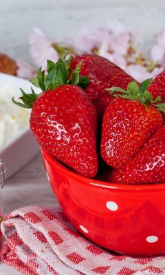 Fondo de pantalla Strawberry and Jam 240x400