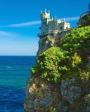 Обои Swallows Nest Castle near Yalta Crimea 128x160