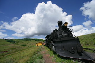 Train In Field - Obrázkek zdarma 
