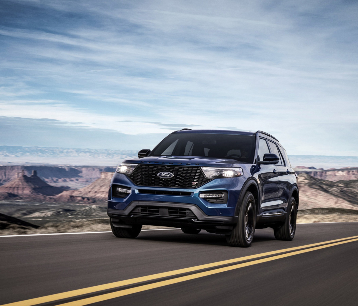 Das 2020 Ford Explorer ST Wallpaper 1200x1024