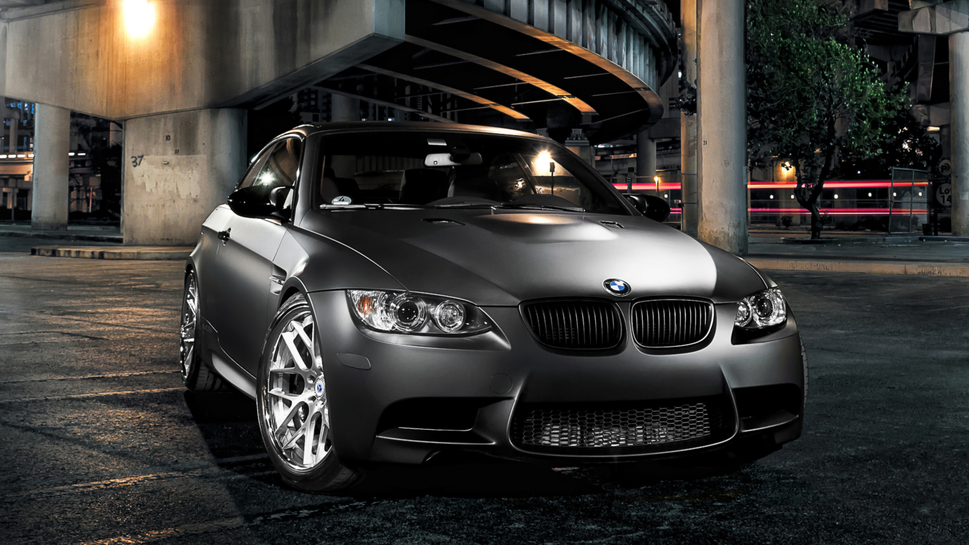 Screenshot №1 pro téma BMW Coupe 1920x1080