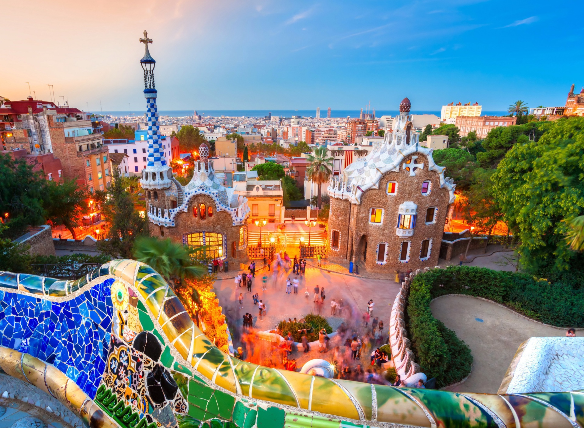 Обои Park Guell in Barcelona 1920x1408