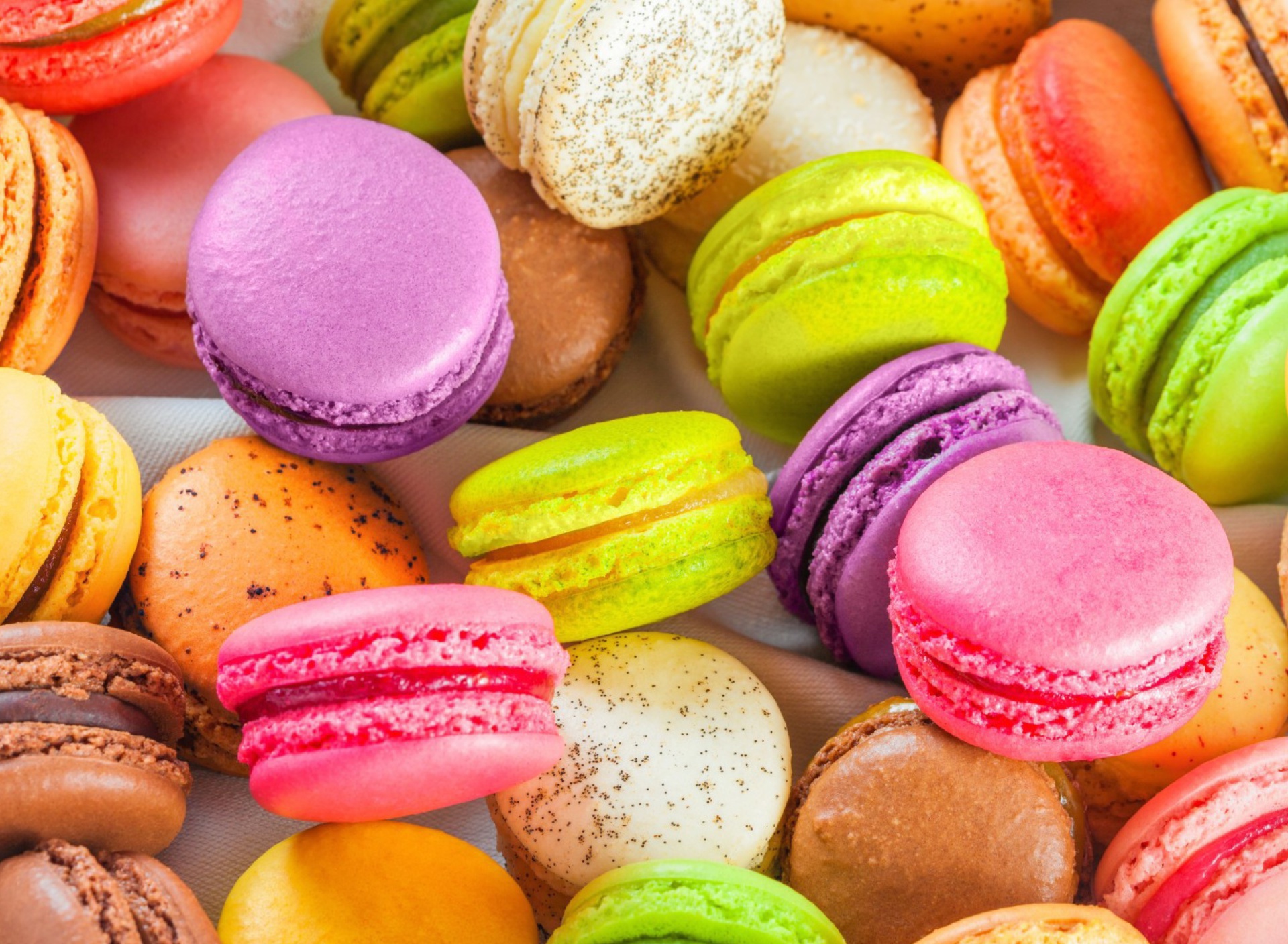 French Macaroon wallpaper 1920x1408