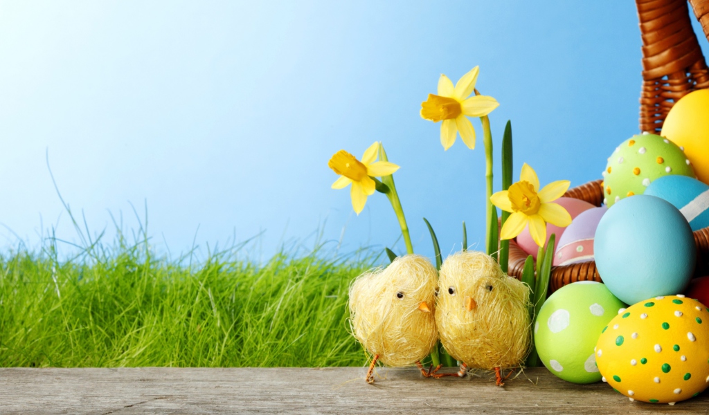 Das Yellow Easter Chickens Wallpaper 1024x600