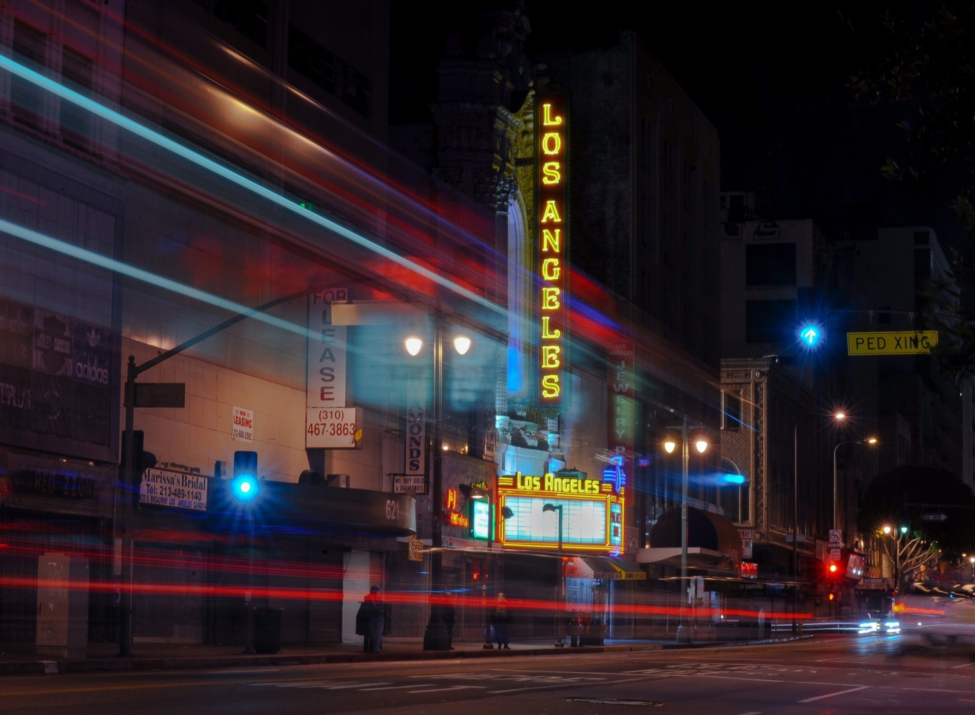 Sfondi Los Angeles At Night 1920x1408