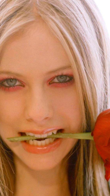 Avril Lavigne screenshot #1 360x640