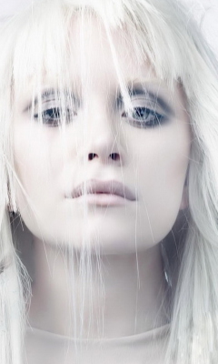 Mary Kate Olsen screenshot #1 240x400