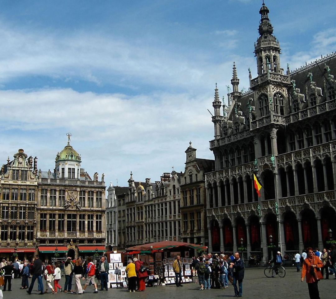 Brussels Grand Place on Main Square wallpaper 1080x960