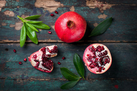 Organic Pomegranate wallpaper 480x320