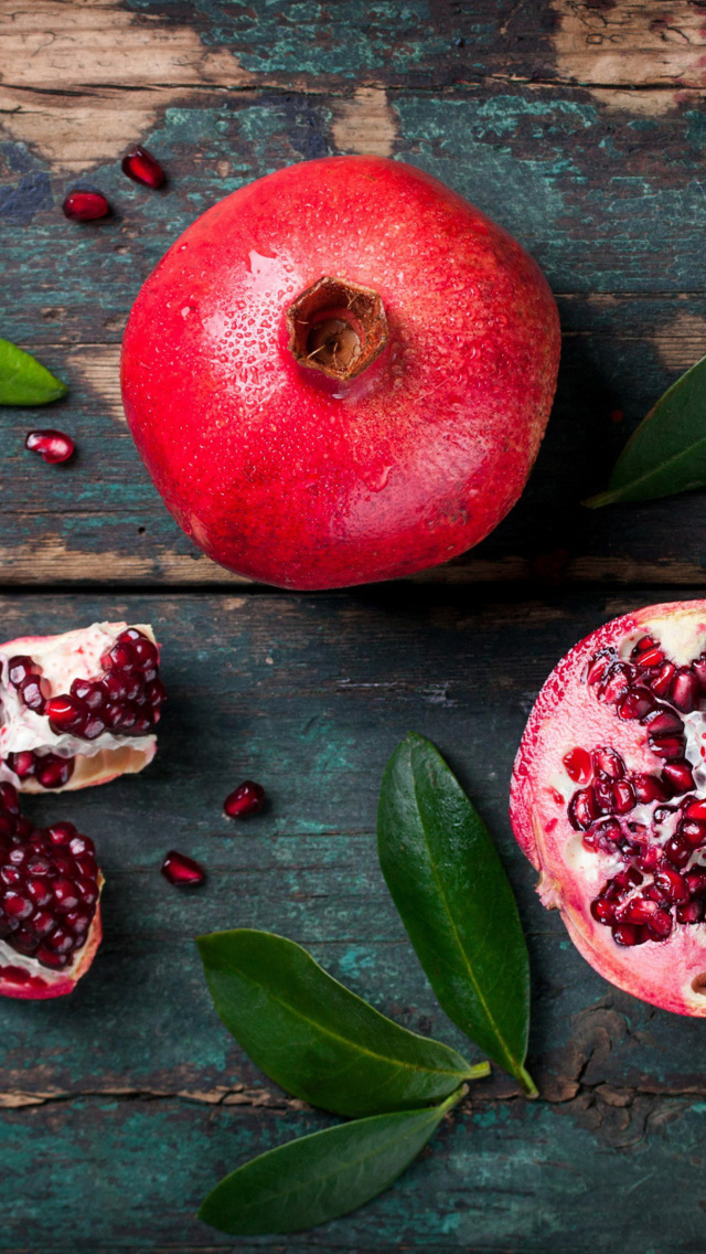 Organic Pomegranate wallpaper 640x1136