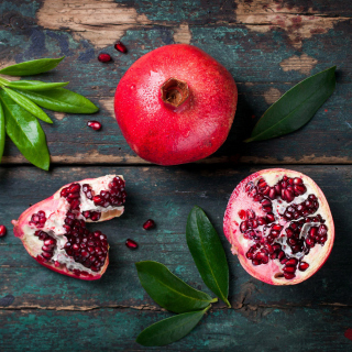 Organic Pomegranate sfondi gratuiti per iPad 2