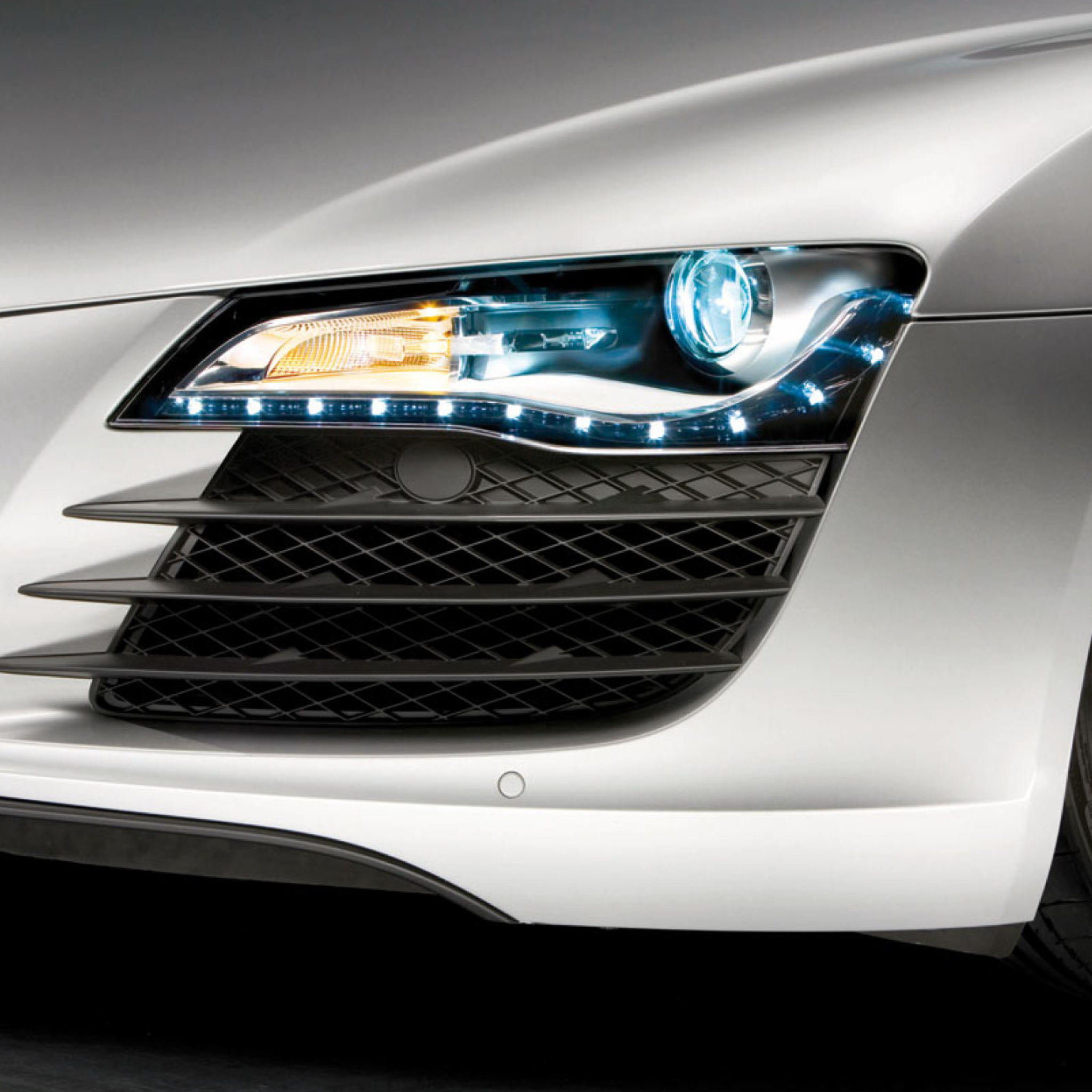 Fondo de pantalla Audi R8 LED Headlights Lamp 2048x2048