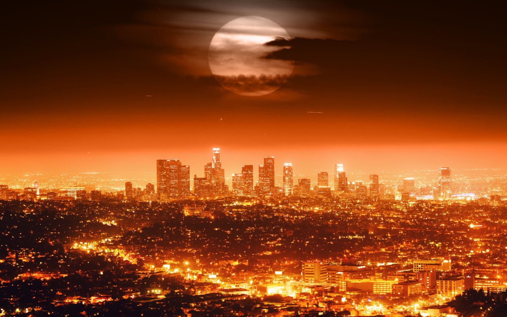 Das Full Moon Above Los Angeles Wallpaper 1680x1050