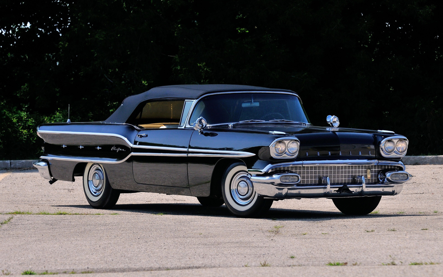 Screenshot №1 pro téma 1958 Pontiac Chieftain 1440x900