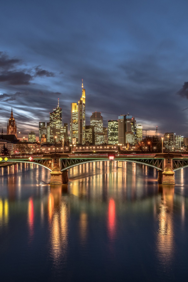 Fondo de pantalla Frankfurt 640x960
