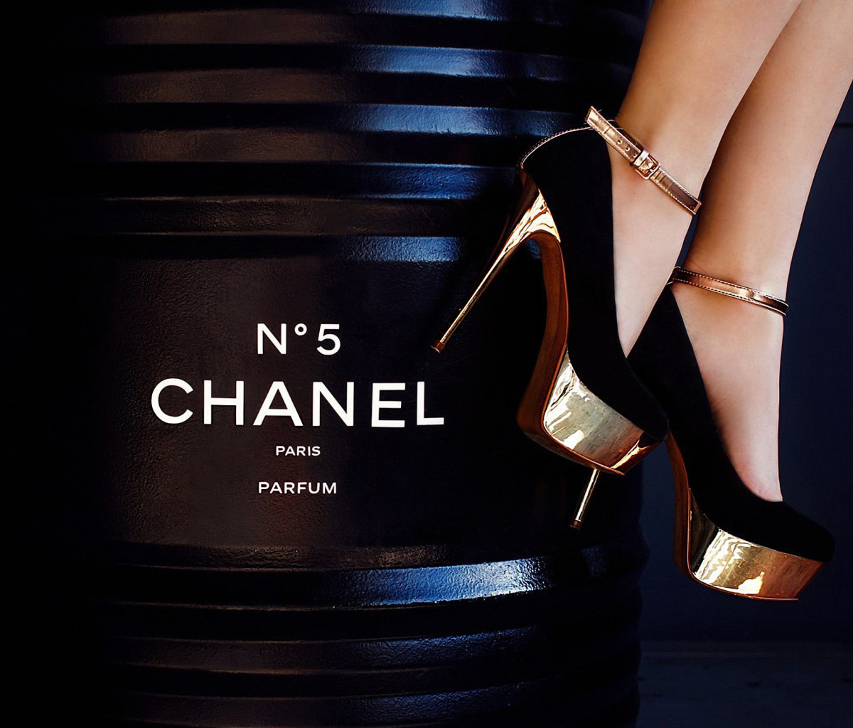 Chanel 5 screenshot #1 1200x1024
