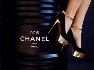 Fondo de pantalla Chanel 5 320x240