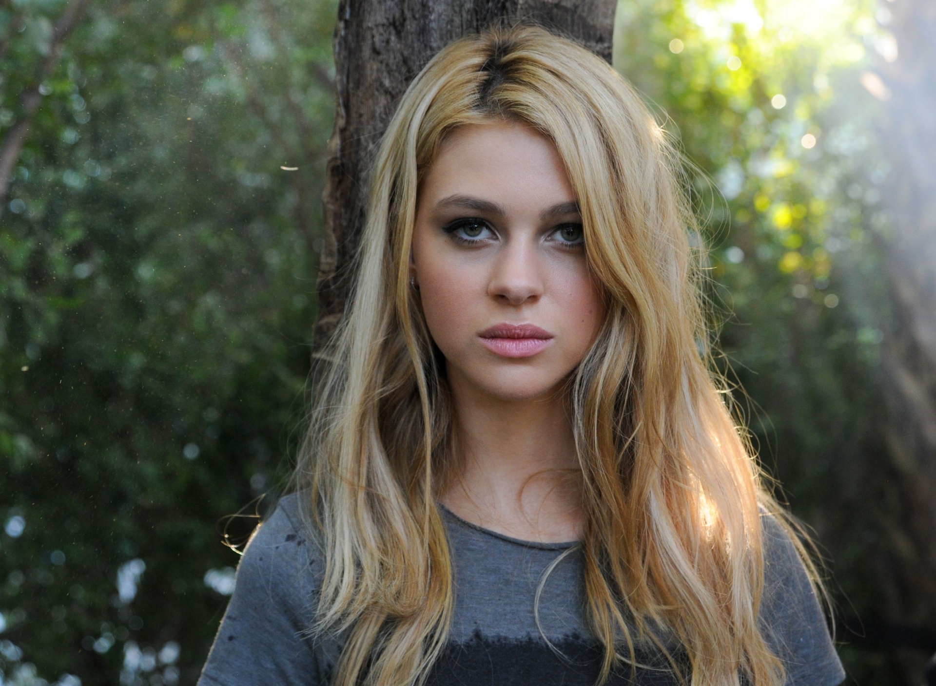 Sfondi Nicola Peltz Actress 1920x1408