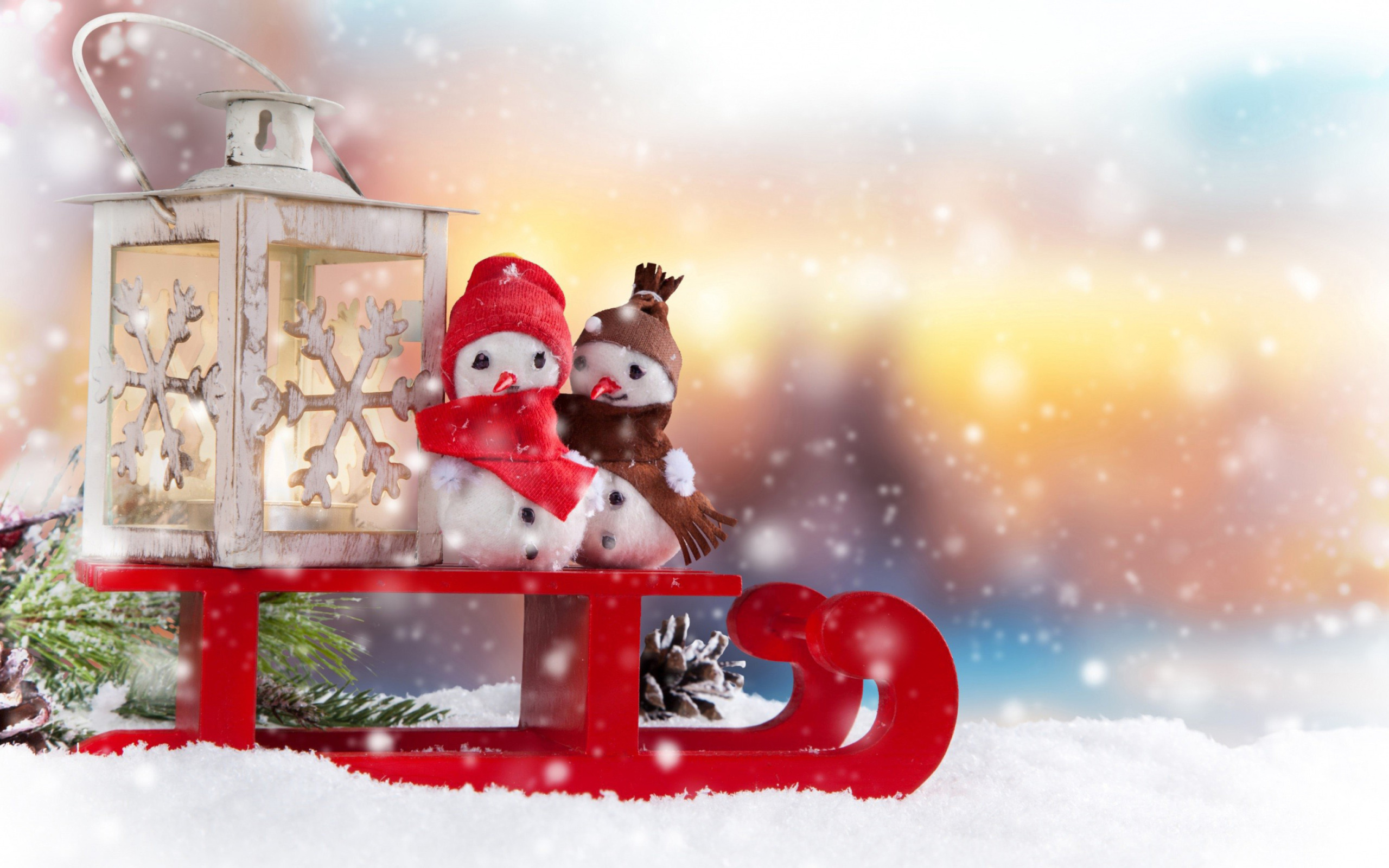 Обои Snowman Christmas Figurines Decoration 2560x1600