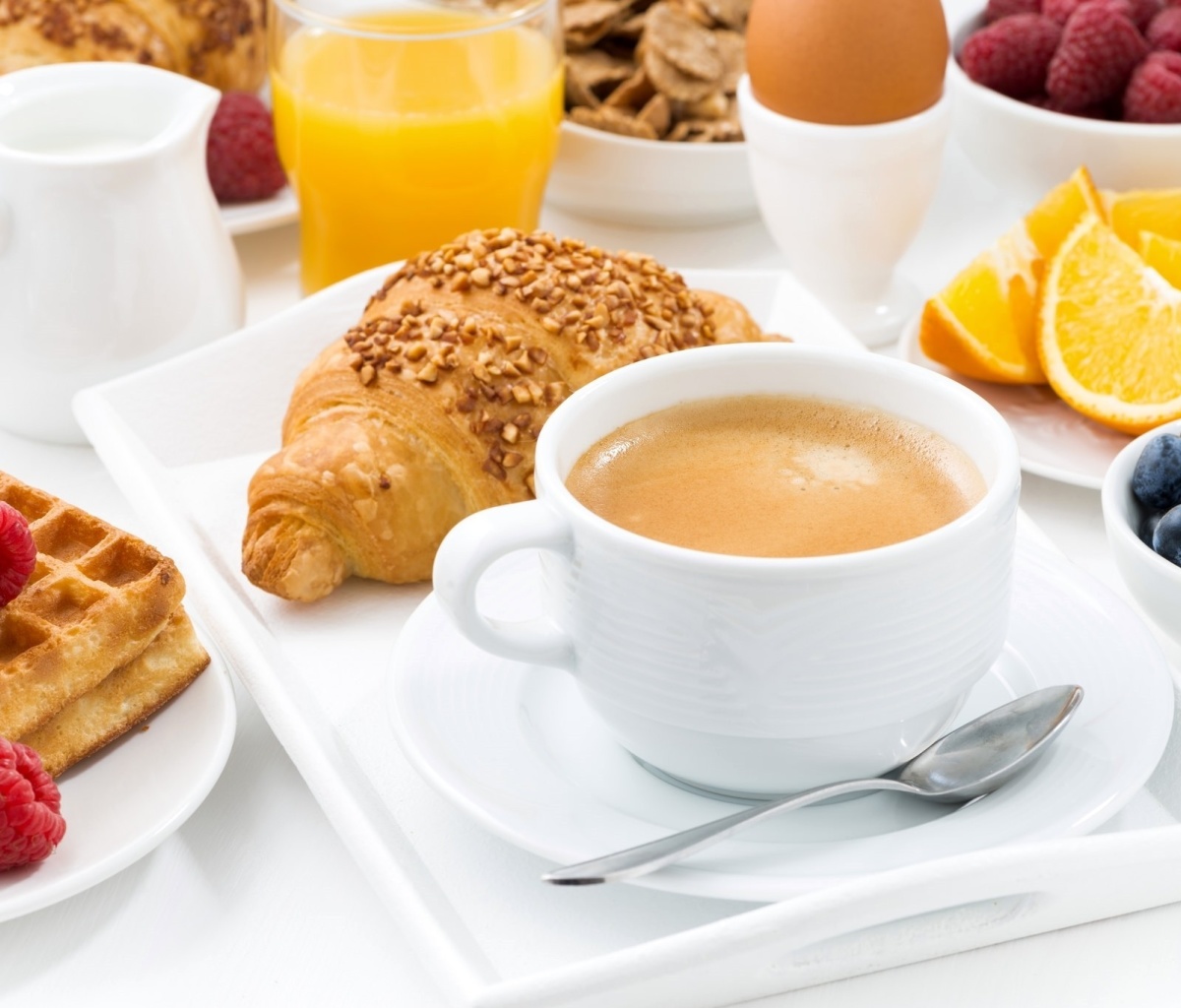 Sfondi Croissant, waffles and coffee 1200x1024