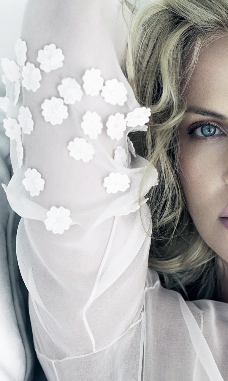 Fondo de pantalla Charlize Theron 768x1280