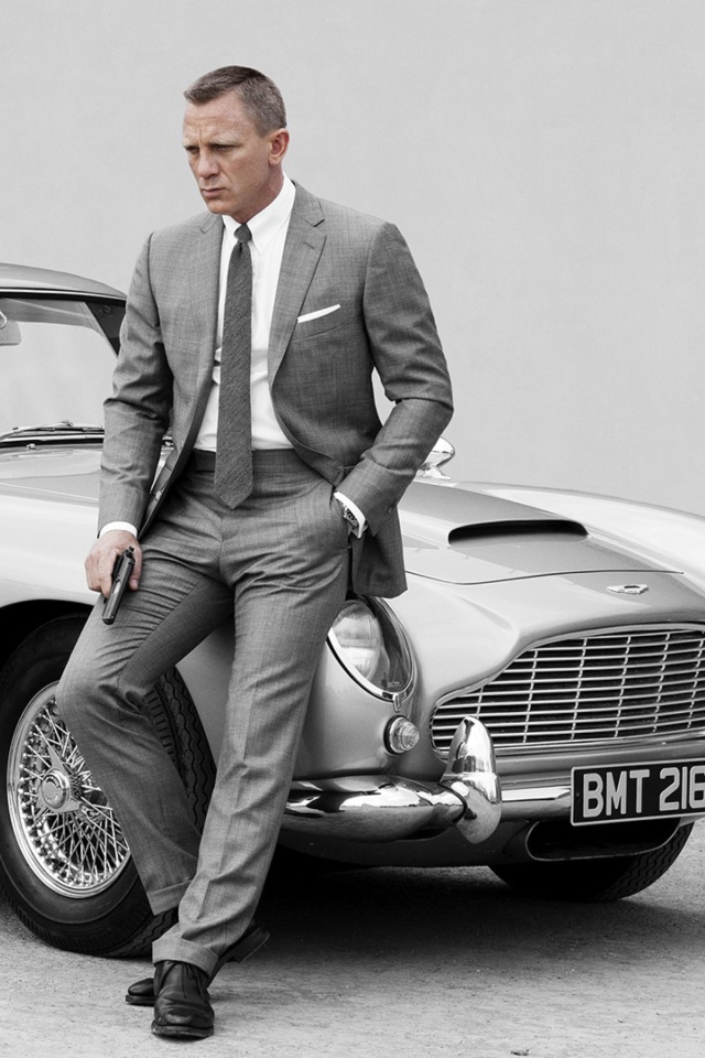 James Bond Grey Suit wallpaper 640x960