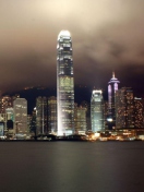 Screenshot №1 pro téma Hong Kong At Night 132x176