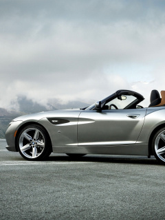 Screenshot №1 pro téma BMW Z4 Roadster 240x320