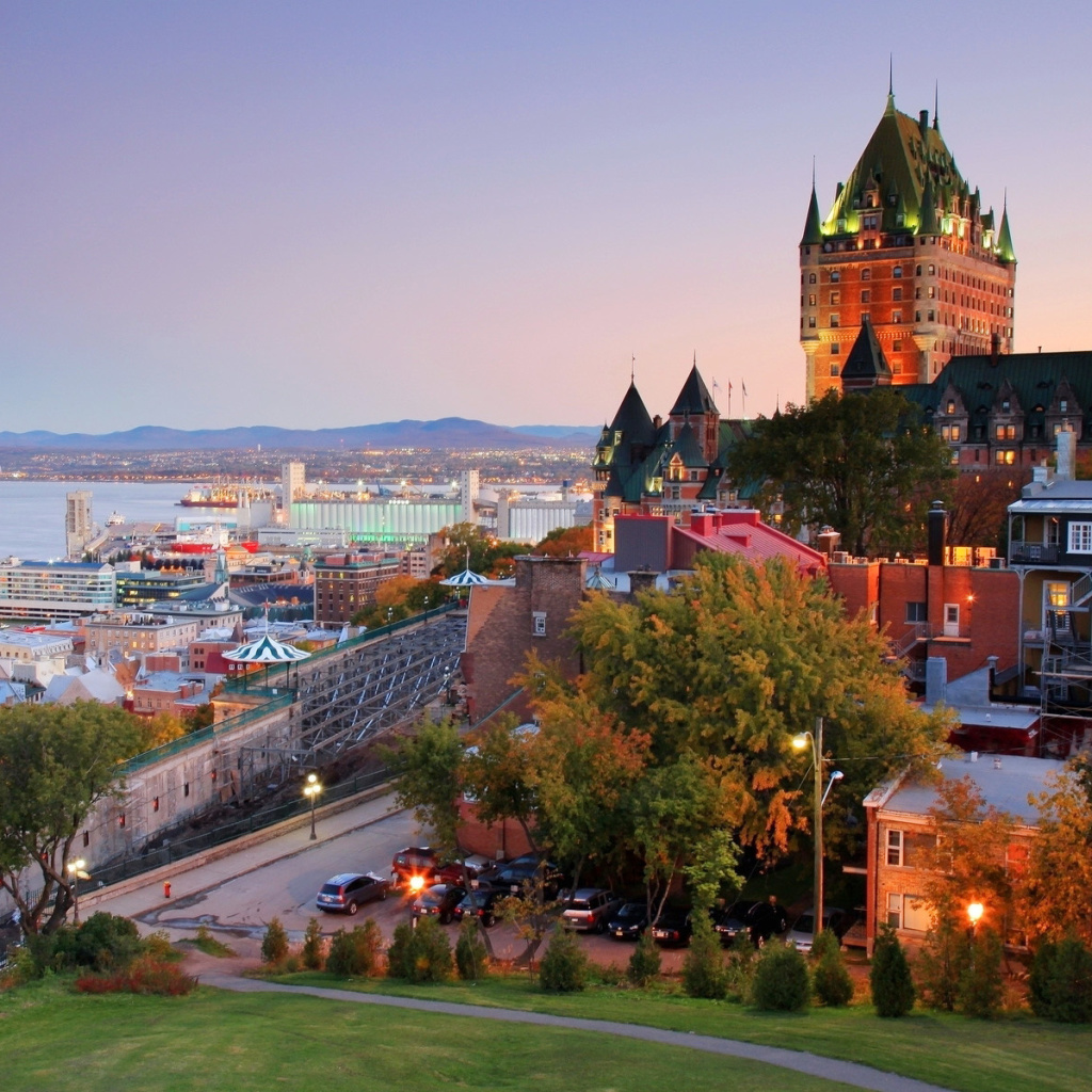 Fondo de pantalla Quebec City and Port 1024x1024