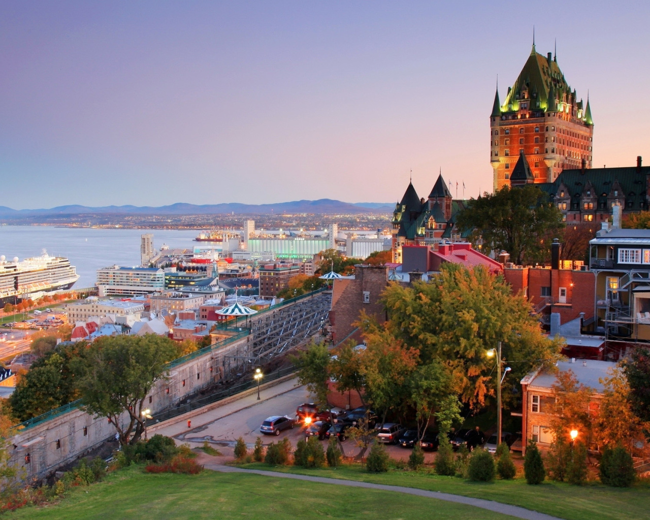 Das Quebec City and Port Wallpaper 1280x1024