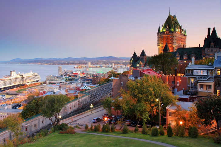 Fondo de pantalla Quebec City and Port