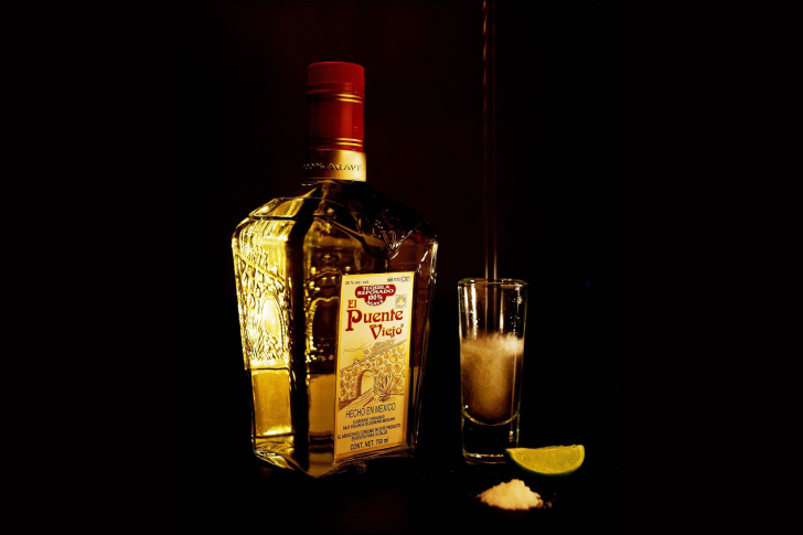 El puente Viejo Tequila with Salt wallpaper