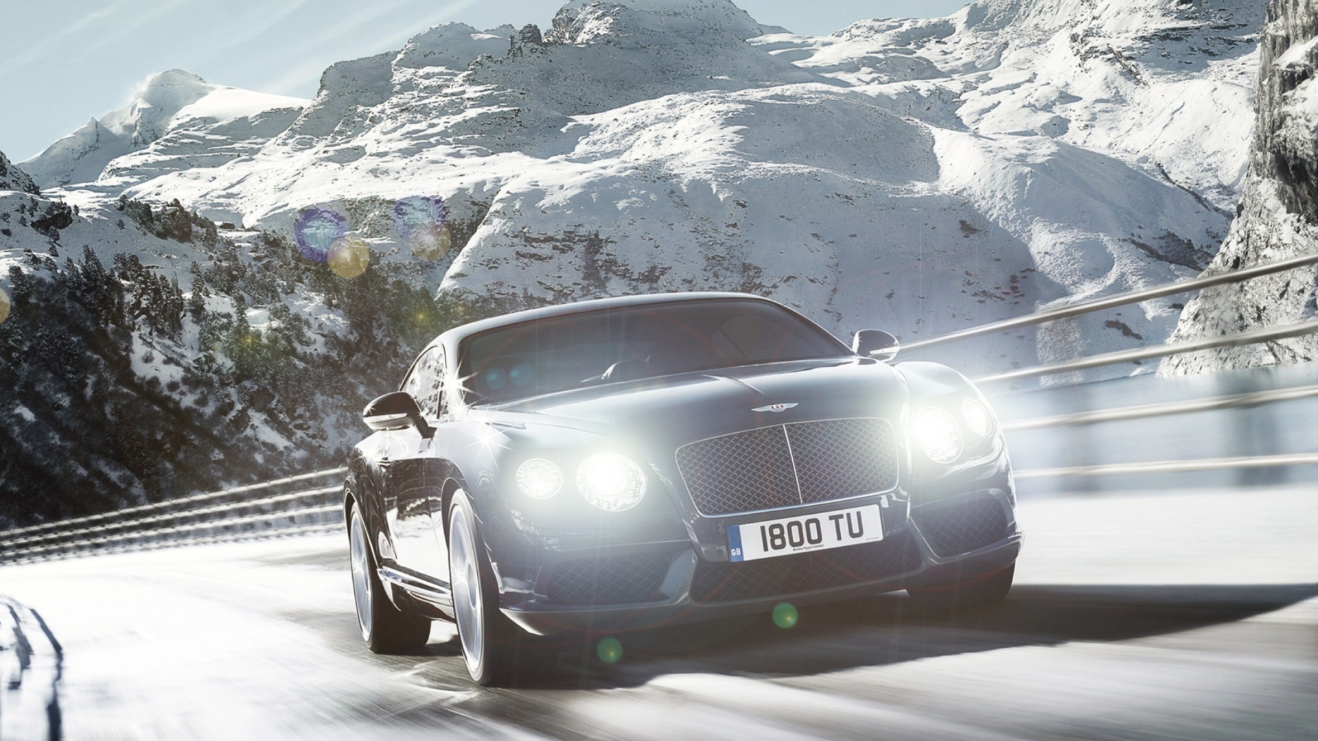 Обои Bentley Continental GT 1920x1080