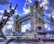 Fondo de pantalla Tower Bridge in London 176x144