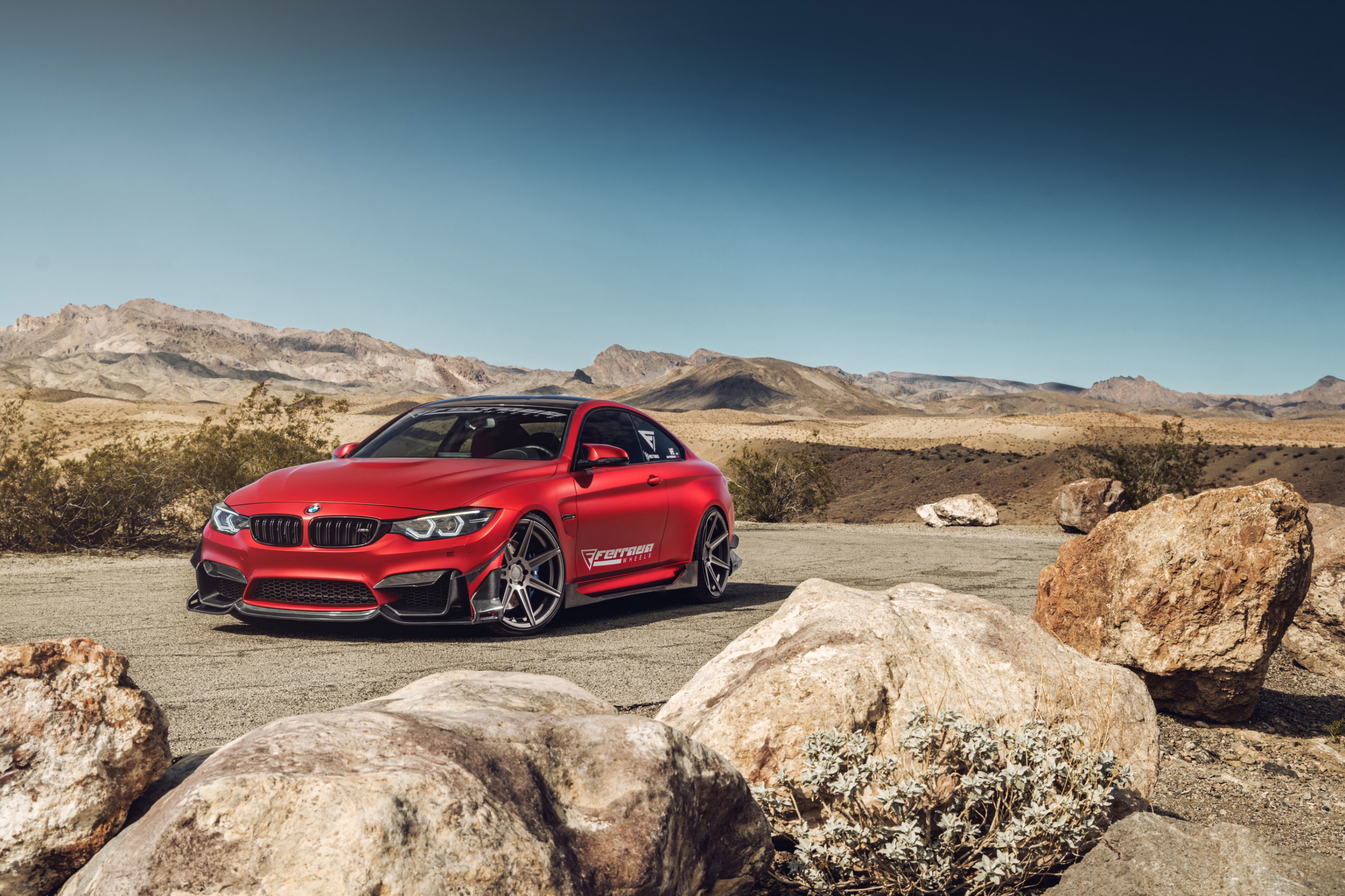 Fondo de pantalla BMW M4 Red 2880x1920