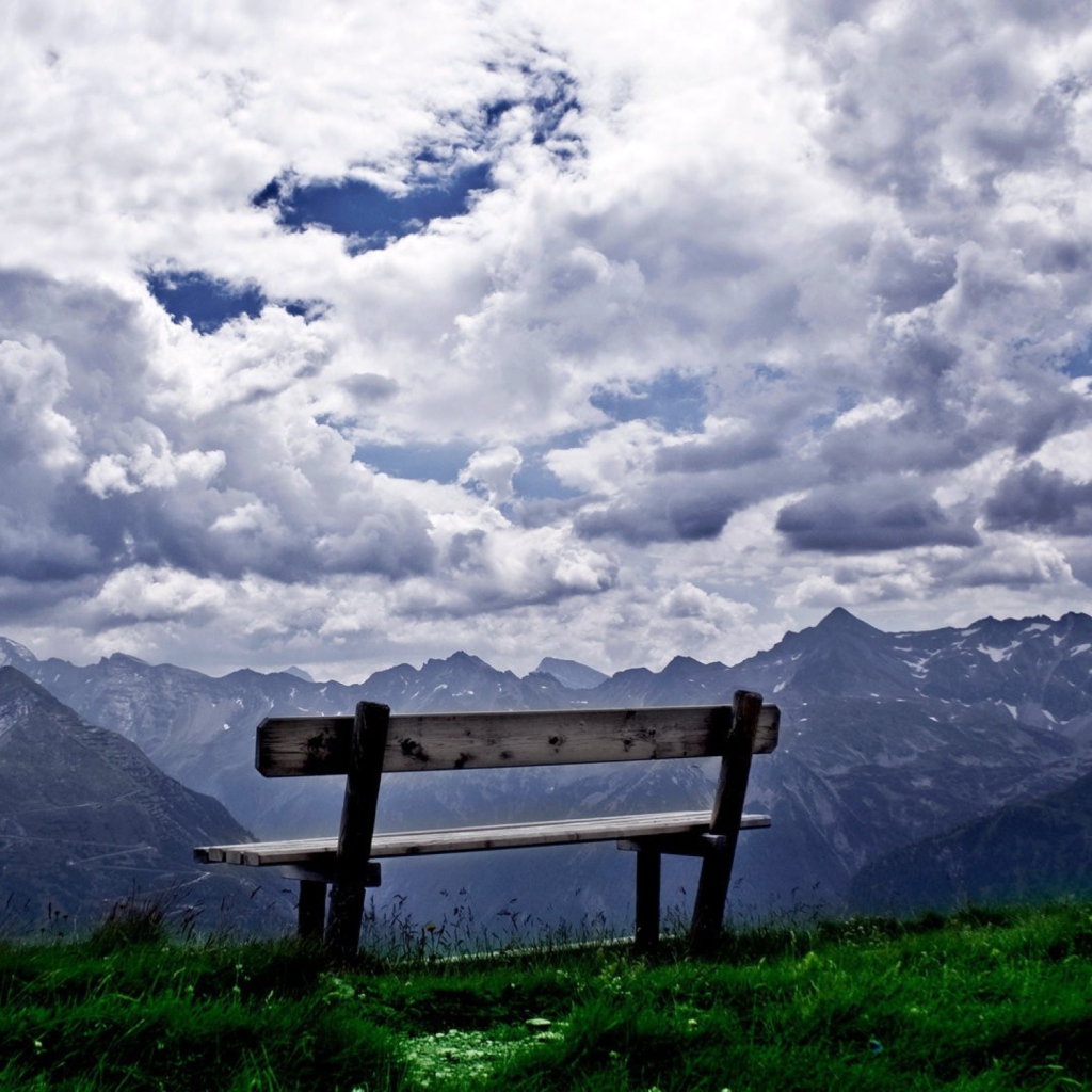 Das Bench On Top Of Mountain Wallpaper 1024x1024