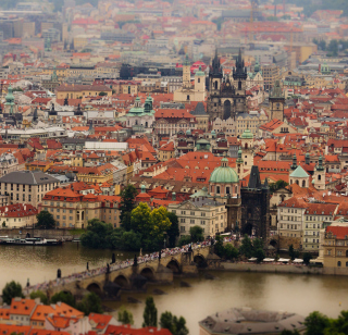 Kostenloses Prague, Czech Republic, Vltava River Wallpaper für iPad mini