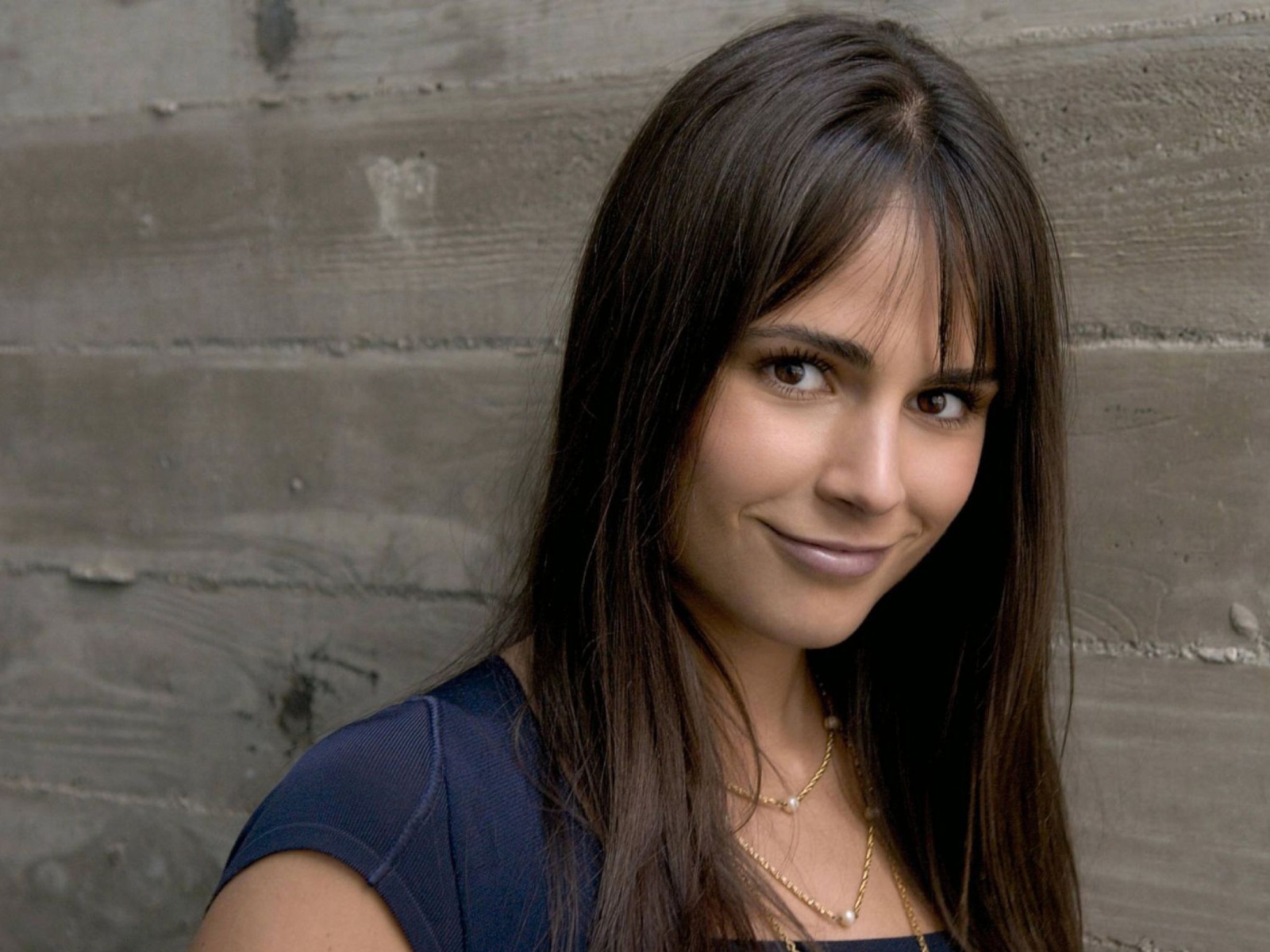 Jordana Brewster screenshot #1 1600x1200